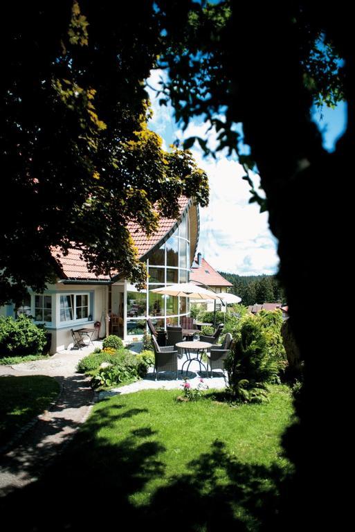 Berghotel Schiller Schonach im Schwarzwald Ngoại thất bức ảnh